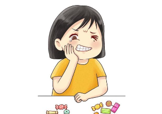 小孩子爱吃糖​要怎么保护牙齿